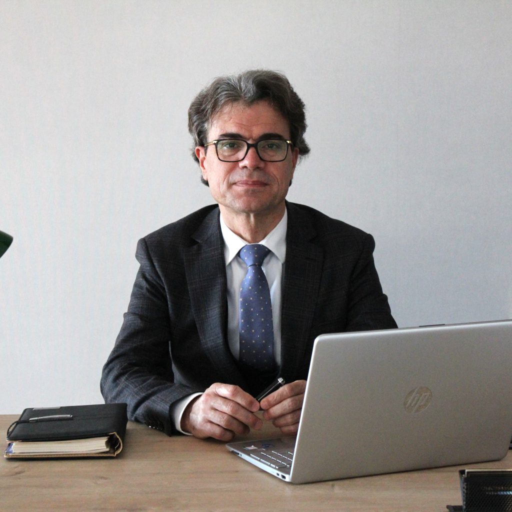 Dr. İlyas Çeliktaş